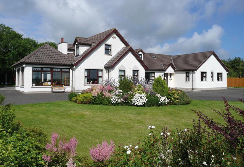 Valley View Country House Bed And Breakfast Bushmills Kültér fotó
